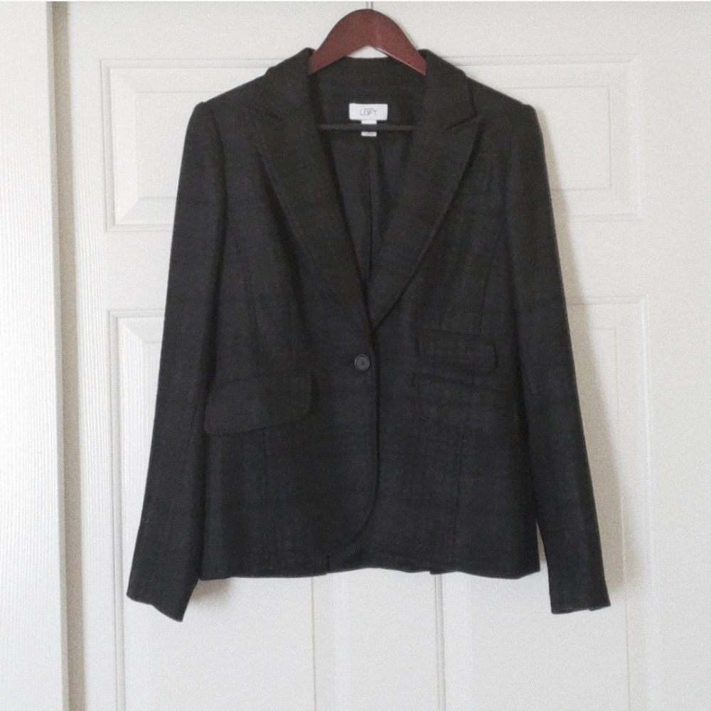 Ann Taylor LOFT Blazer